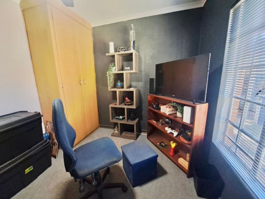 3 Bedroom Property for Sale in Bodorp North West